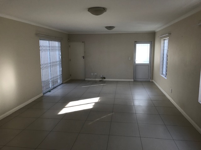 To Let 3 Bedroom Property for Rent in Sunningdale Western Cape